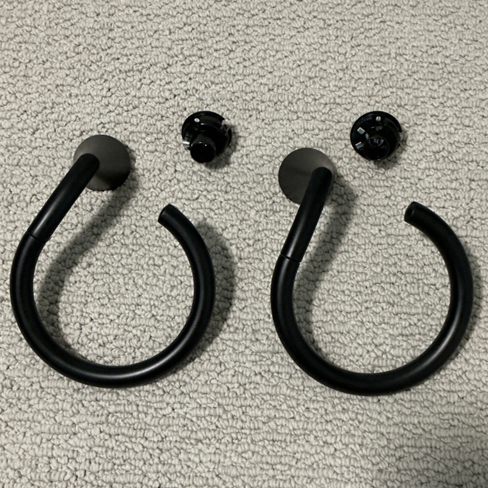 Moen Glyde Black Towel Rings (Set of 2)